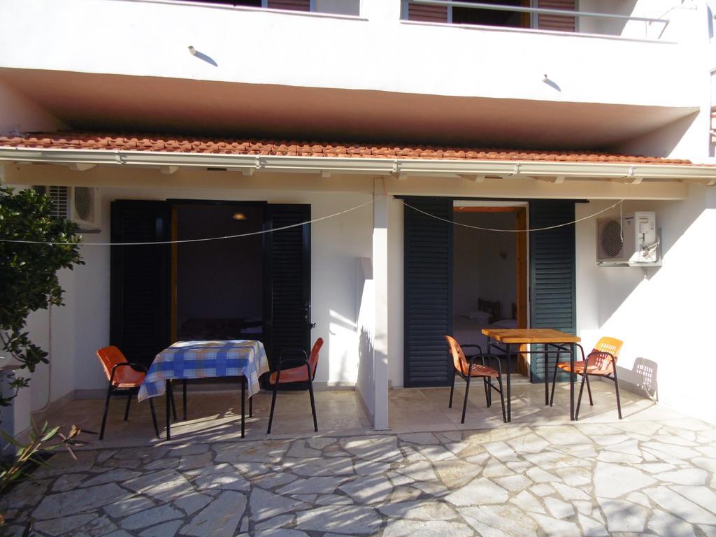 Apartments Elli - Nikos Ípszosz Kültér fotó